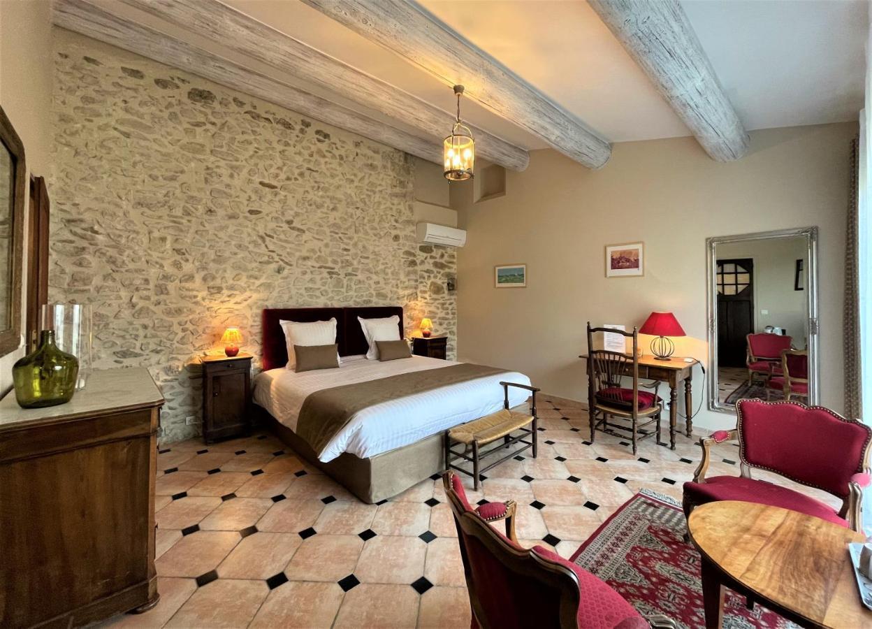 Carre Bed & Breakfast